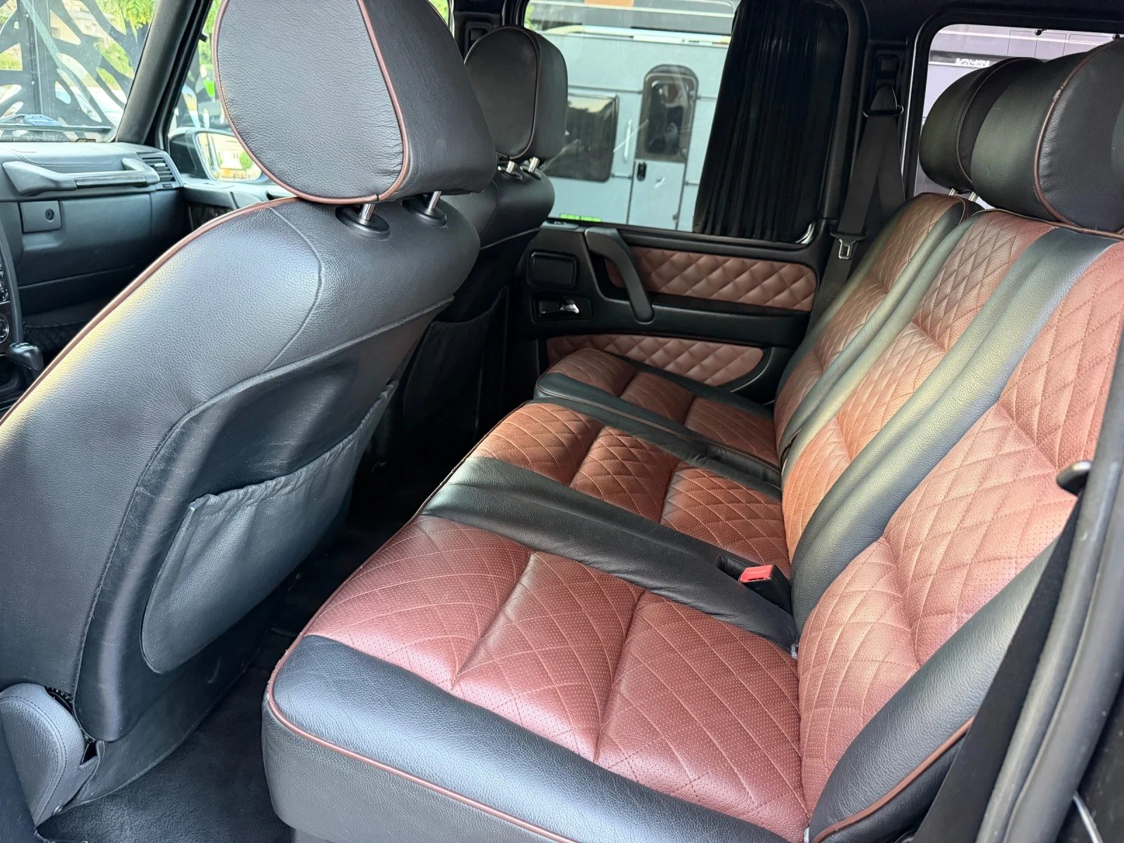 Mercedes-Benz G 55 AMG 2022/Designo/507кс , снимка 10 - Автомобили и джипове - 55873360