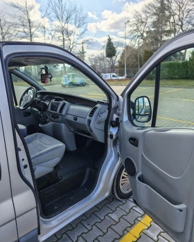 Opel Vivaro 8 ����� | Mobile.bg � ����� ������ 10