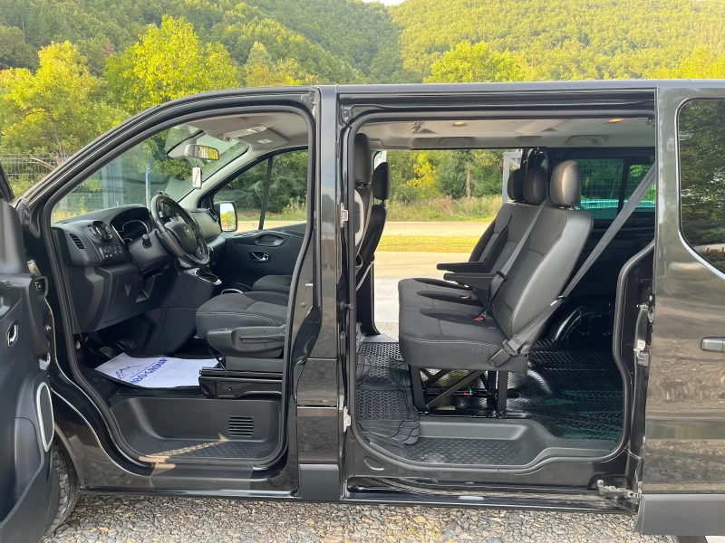 Opel Vivaro 1.6* BI-TURBO* 8Места* КЛИМА* ГЕРМАНИЯ * , снимка 10 - Бусове и автобуси - 51635864