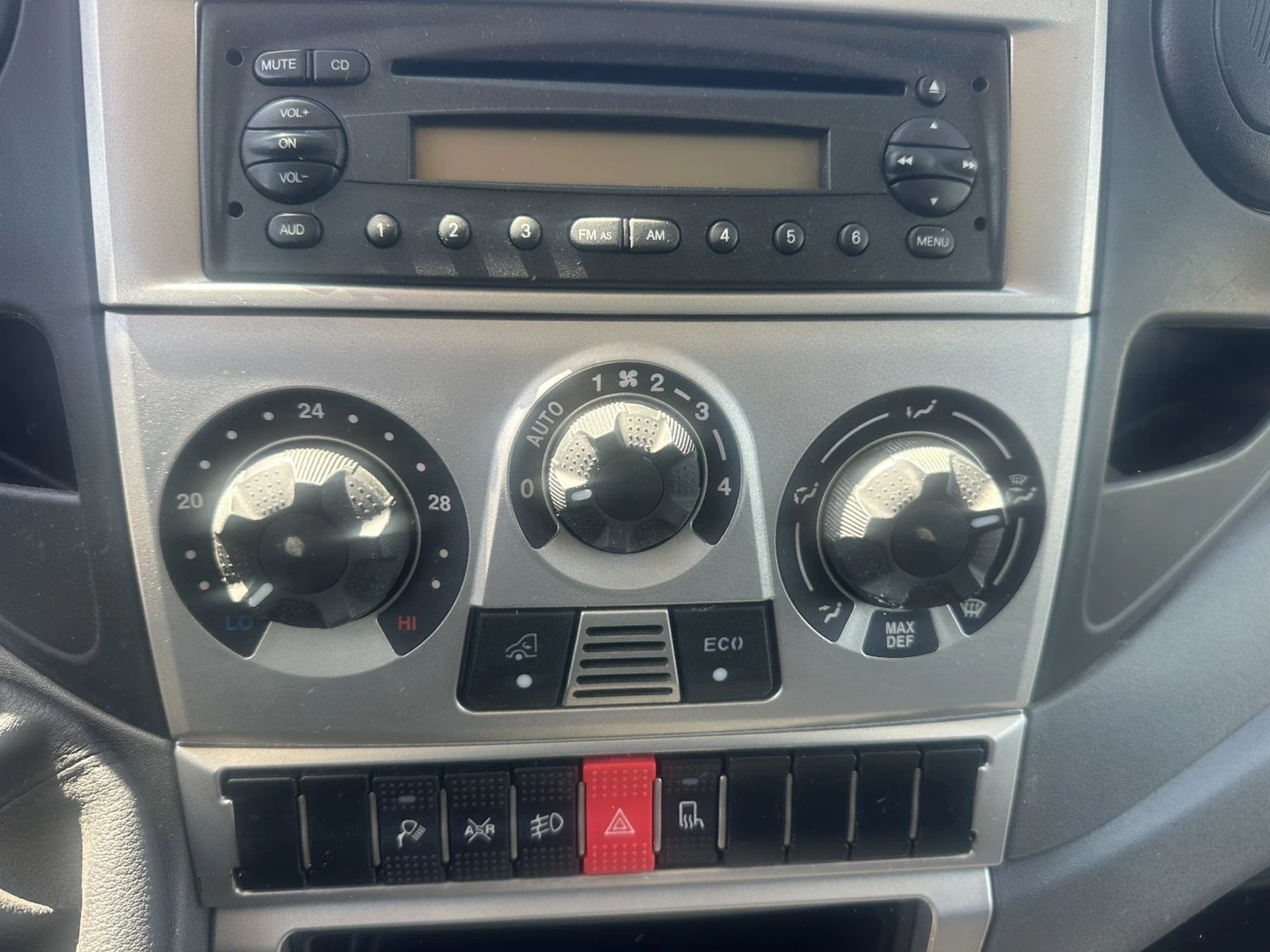 Iveco 35c11, снимка 13 - Бусове и автобуси - 54555876