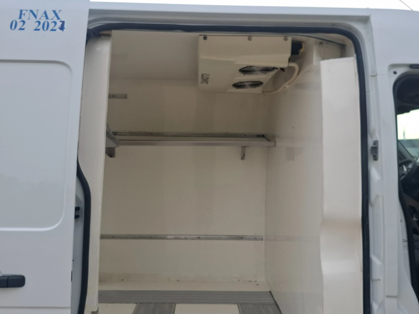 Renault Master 2.3CDTI/Euro5B/220V, снимка 9 - Бусове и автобуси - 54758372