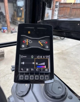 Багер Cat 301.6, снимка 6