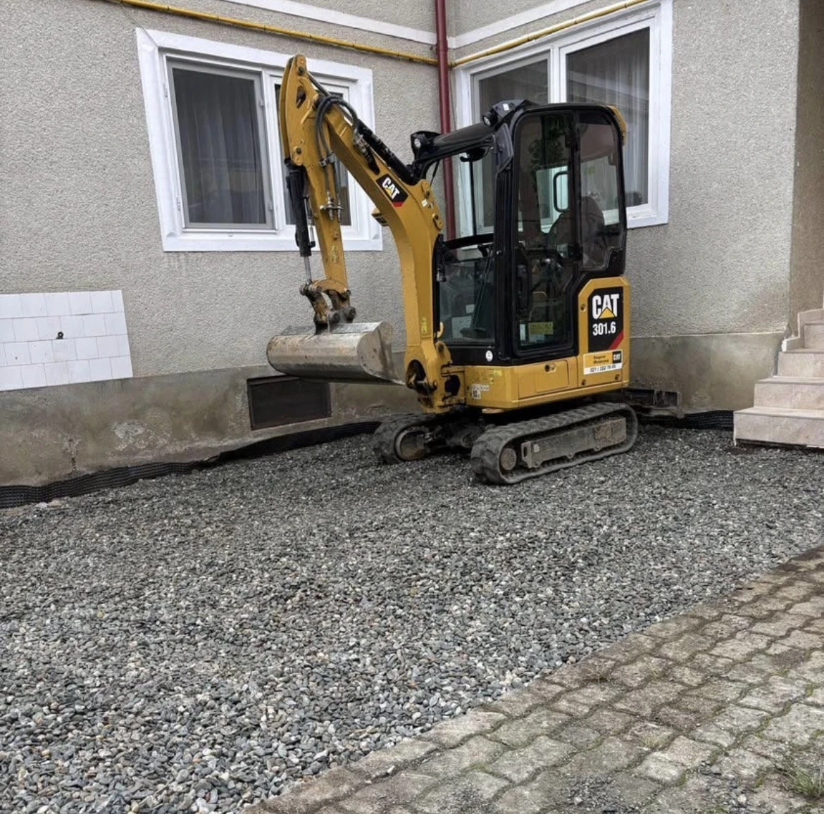 Багер Cat 301.6, снимка 5 - Индустриална техника - 56171093