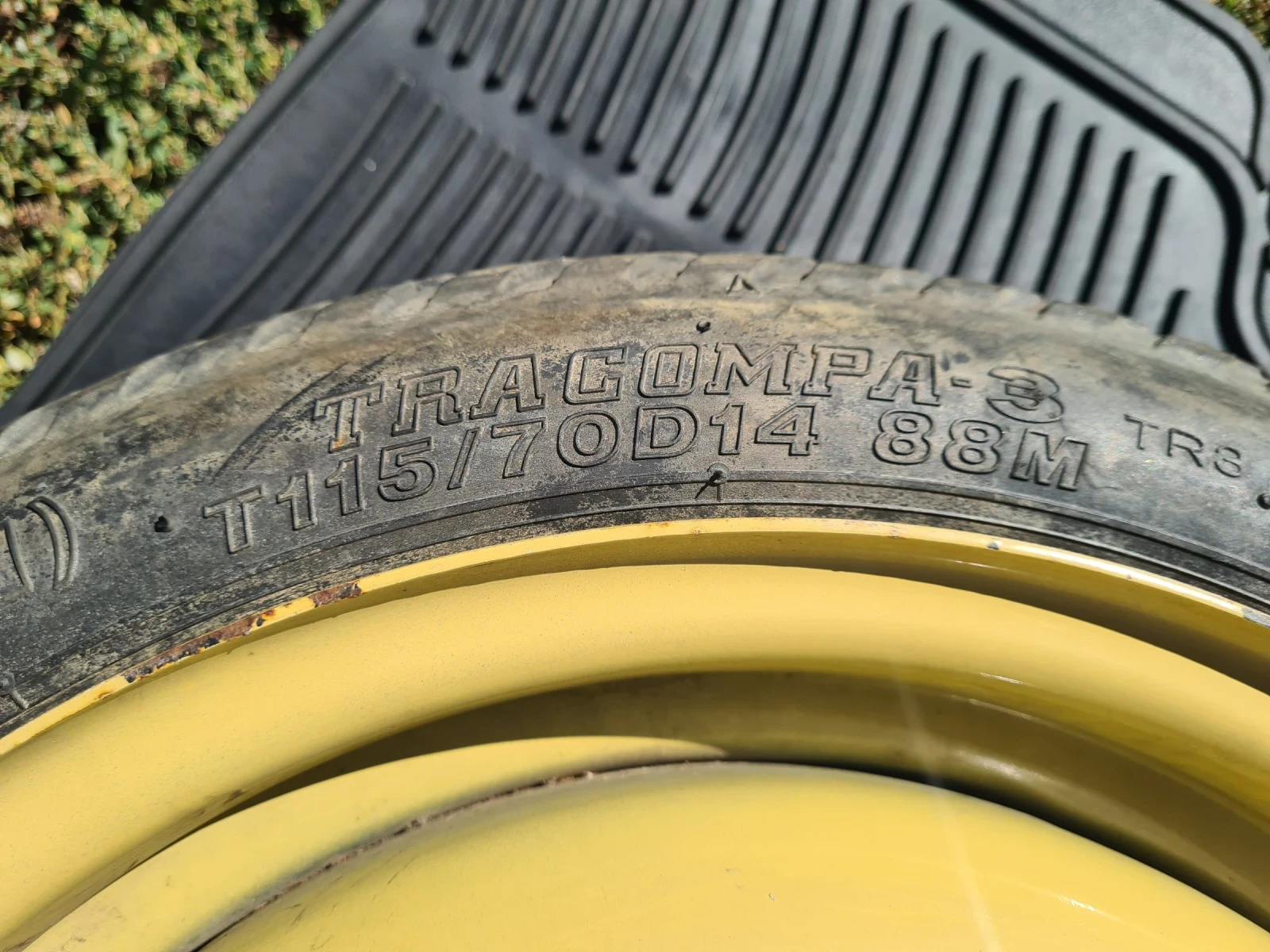    115/70R14  Toyota Yaris | Mobile.bg   4