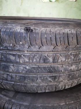 Гуми Всесезонни 225/55R19, снимка 1 - Гуми и джанти - 47437871