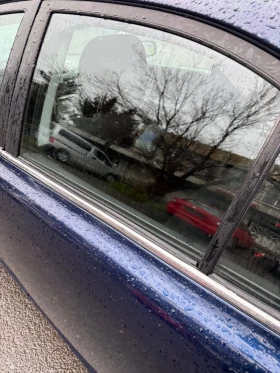 Toyota Avensis 1 ви собственик от Тойота България, снимка 10