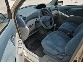 Toyota Yaris verso 1, 3 VVTI автоматик, снимка 9