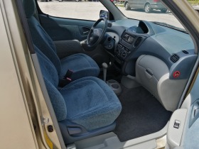 Toyota Yaris verso 1, 3 VVTI автоматик, снимка 11