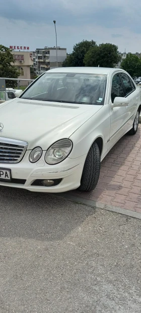 Mercedes-Benz E 200 W211 | Mobile.bg    1