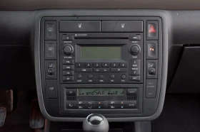 VW Sharan 1.9 TDI - 116 к.с. - 7699 лв. - 92031786 15