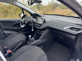 Peugeot 208 1.2i * PANO* NAVI* SERVICE* E6B*  | Mobile.bg    14