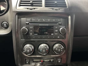 Dodge Challenger SXT* RWD* АвтоКредит* (ЦЕНА ДО БГ) - 15999 € / 31291.32 лв. - 79121983 7