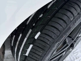 Mercedes-Benz C 300 * АВТО КРЕДИТ* ЦЕНА ДО БГ * СЕРВИЗНА ИСТОРИЯ * , снимка 15 - Автомобили и джипове - 53685955