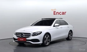 ������ Mercedes-Benz E 300