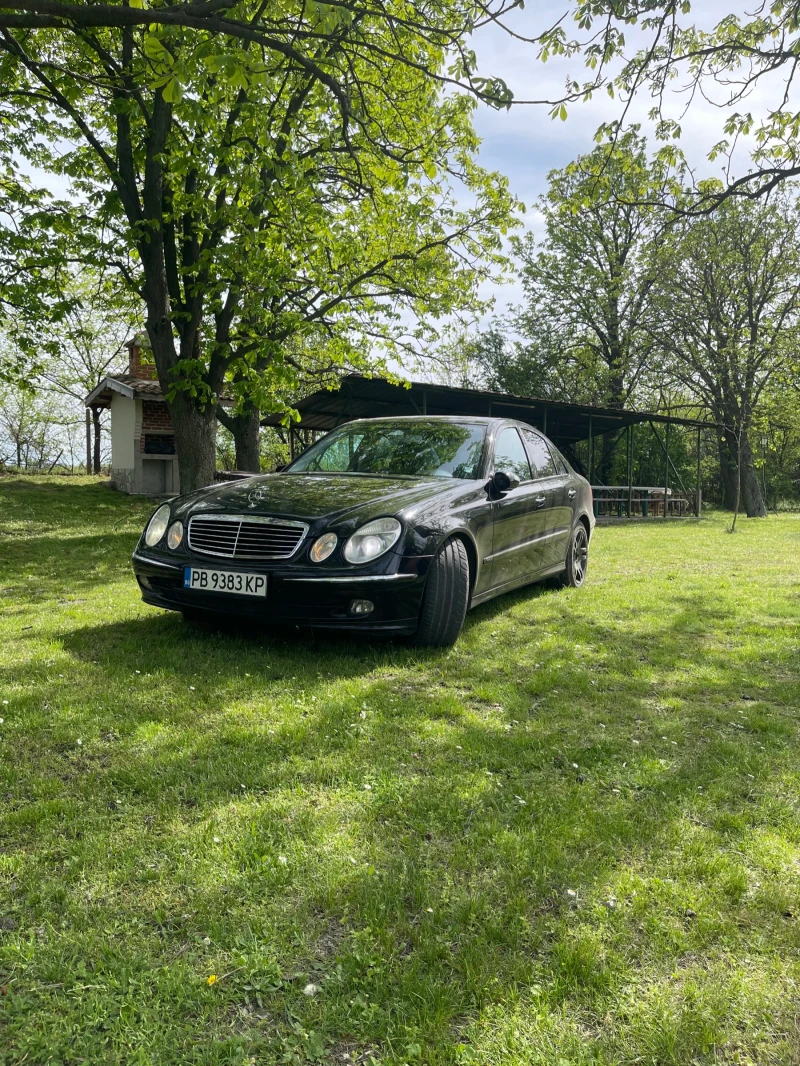 Mercedes-Benz E 280 ВЪЗМОЖНОСТ ЗА ЛИЗИНГ САМО СРЕЩУ ЛИЧНА КАРТА!!!!!, снимка 2 - Автомобили и джипове - 46833057