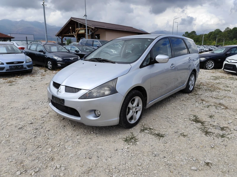 Mitsubishi Grandis 2.0 дизел Италия 7 места, снимка 1 - Автомобили и джипове - 47161042