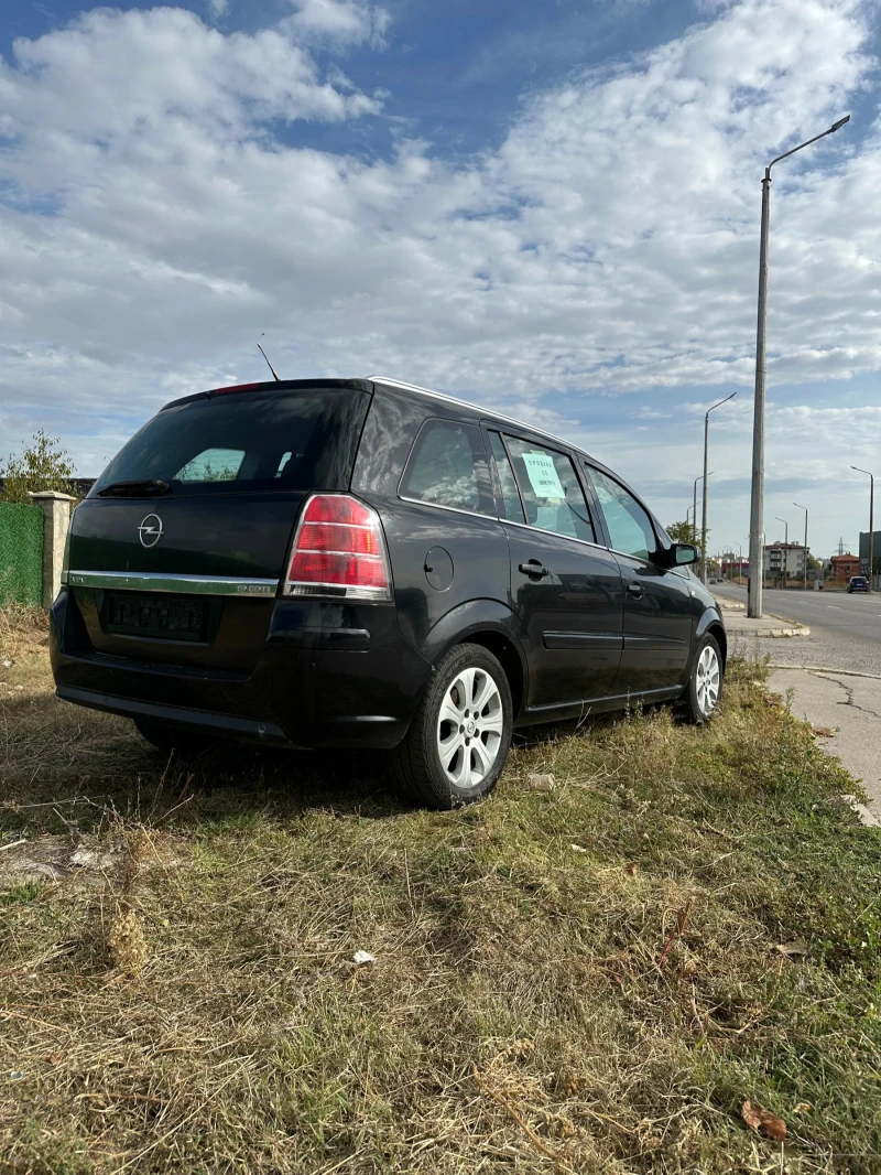 Opel Zafira, снимка 3 - Автомобили и джипове - 47544045