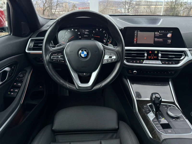 BMW 330 XI* SPORT LINE* LED, снимка 10 - Автомобили и джипове - 48288831