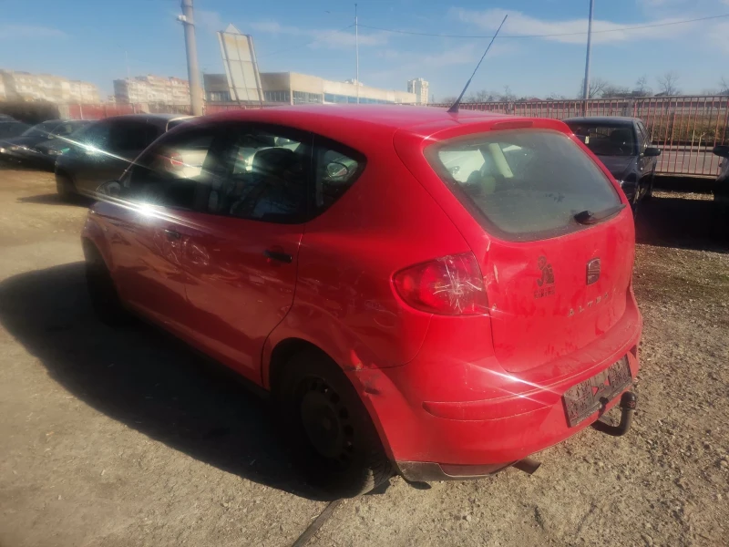 Seat Altea 1.6 i 75kw 102кс BGU, снимка 7 - Автомобили и джипове - 49404977