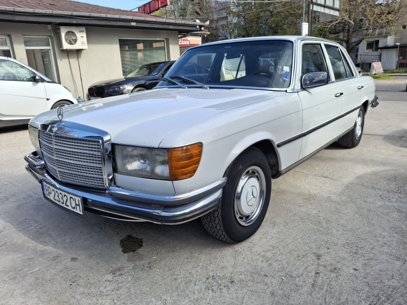Mercedes-Benz 116 350SE V8