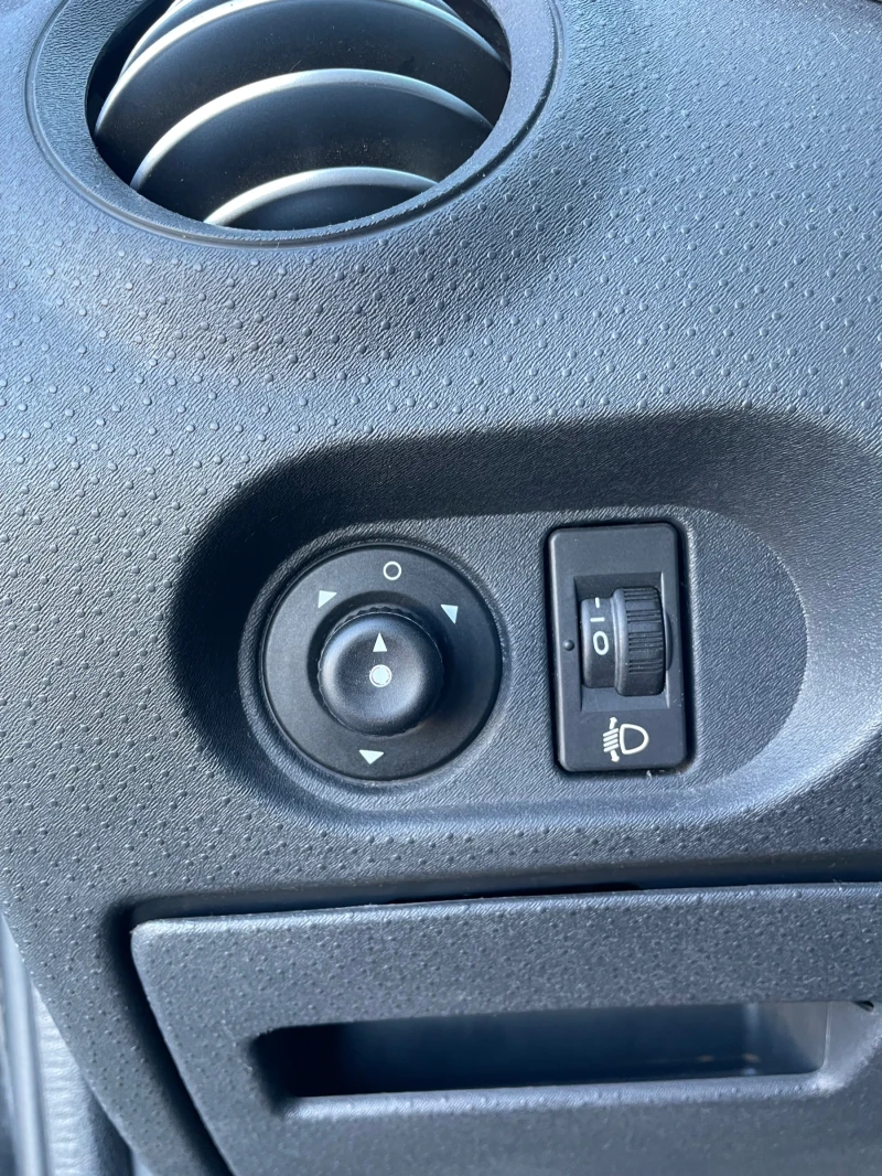 Citroen C3 Exclusive, снимка 13 - Автомобили и джипове - 51895442