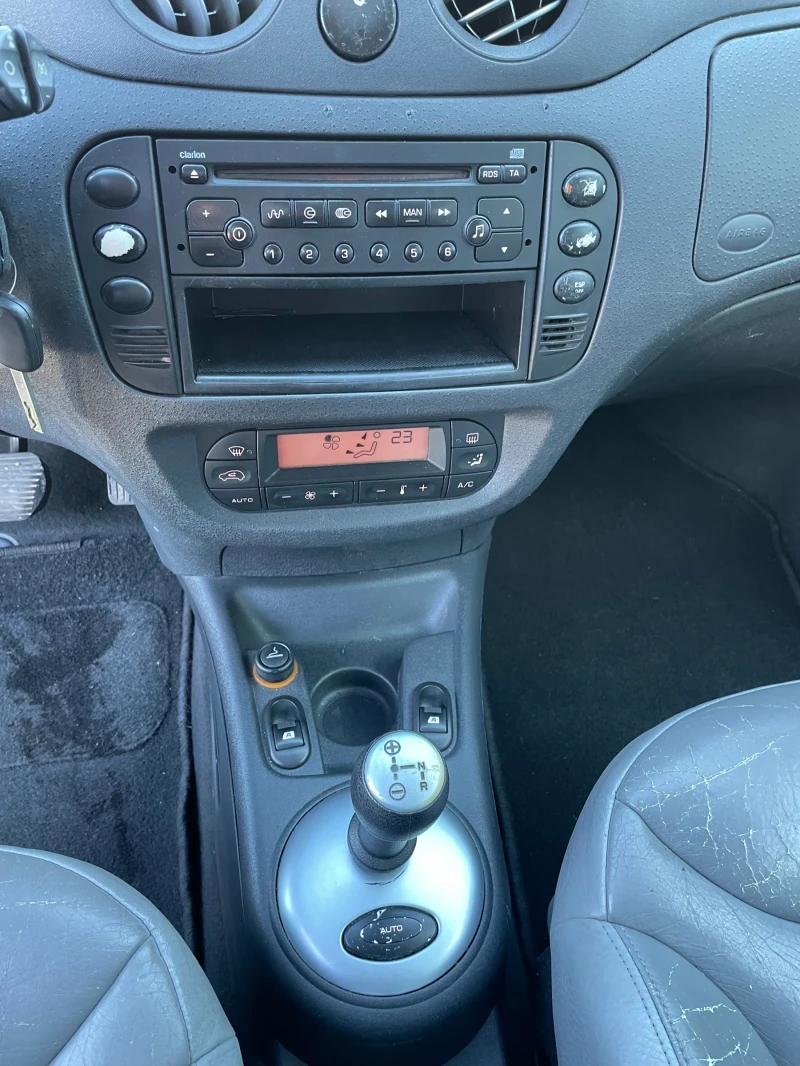 Citroen C3 Exclusive, снимка 8 - Автомобили и джипове - 51895442