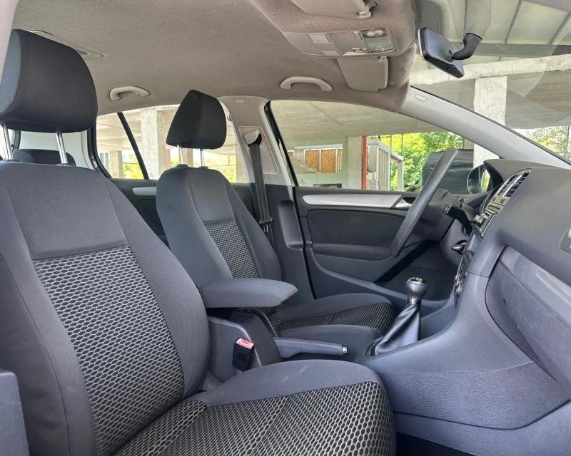 VW Golf VI/1.2TSI/Trendline, снимка 13 - Автомобили и джипове - 52019329