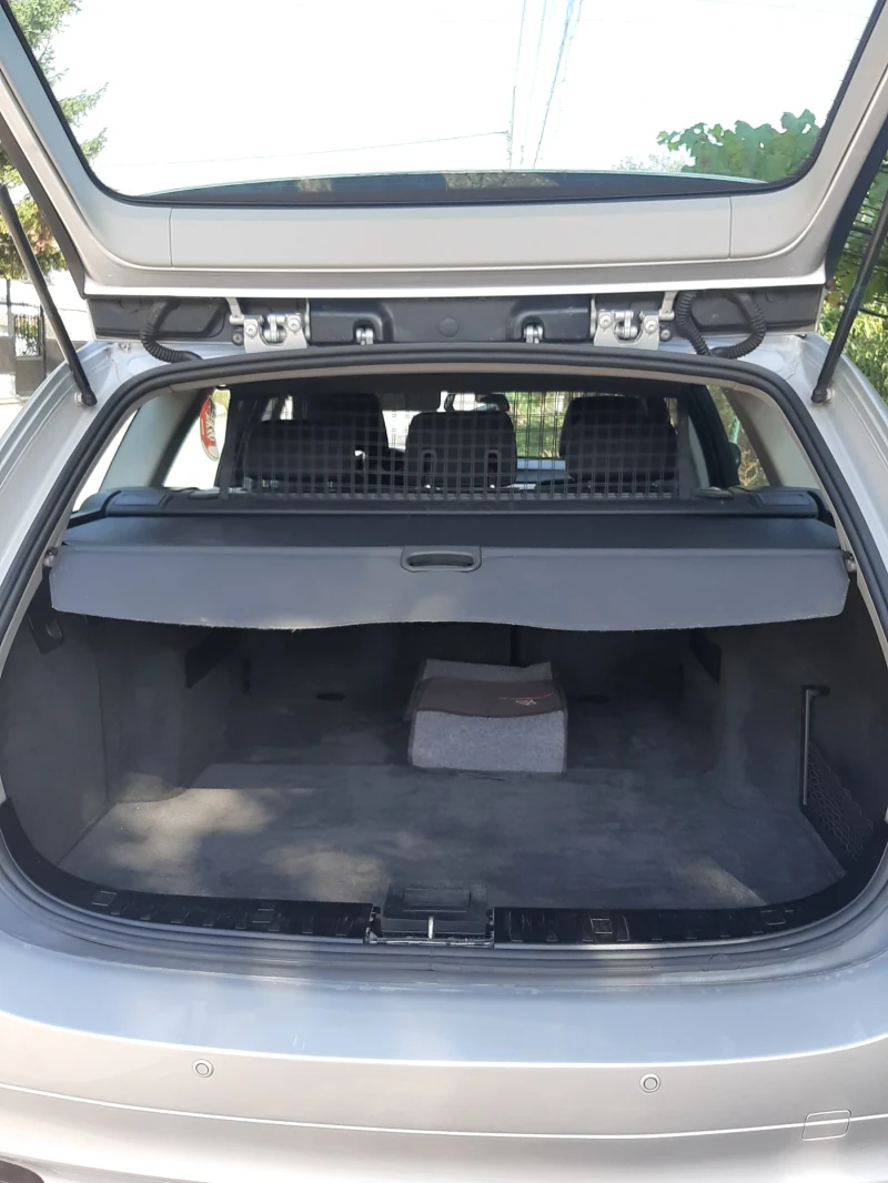 BMW 318 Евро-5, снимка 12 - Автомобили и джипове - 52356351