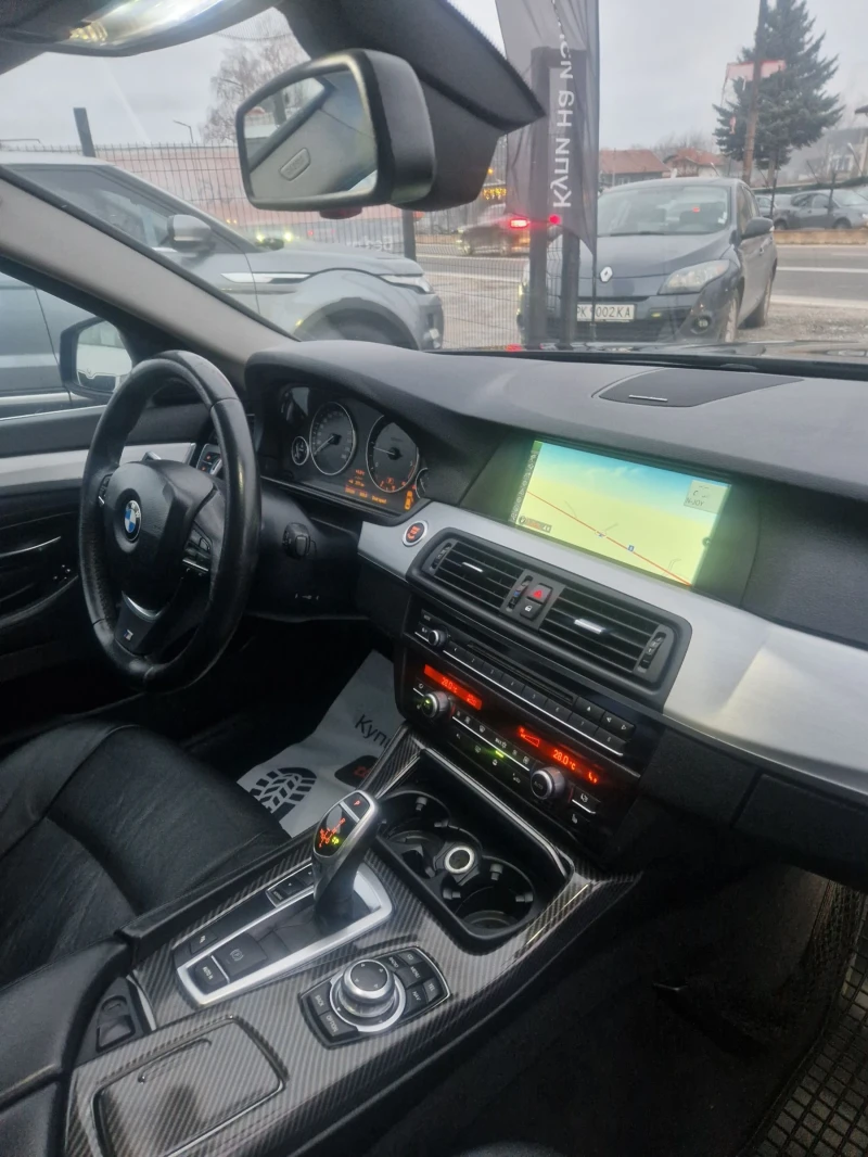 BMW 520 D M-technik, снимка 11 - Автомобили и джипове - 52696689