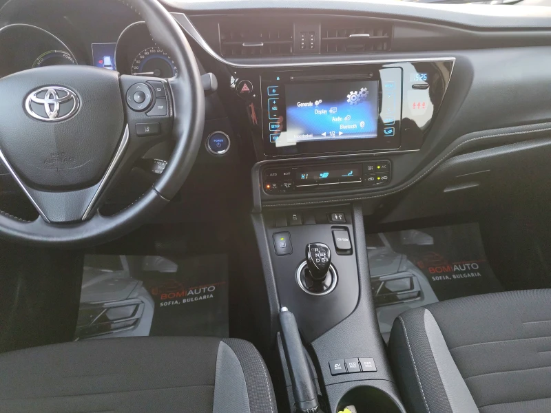 Toyota Auris 1.8* HYBRID* EURO6C* АВТОМАТИК* LED* NAVI* КАМЕРА, снимка 9 - Автомобили и джипове - 52845034