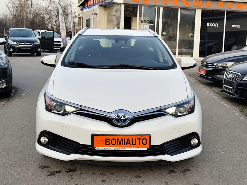 Toyota Auris 1.8* HYBRID* EURO6C* АВТОМАТИК* LED* NAVI* КАМЕРА, снимка 2 - Автомобили и джипове - 52845034