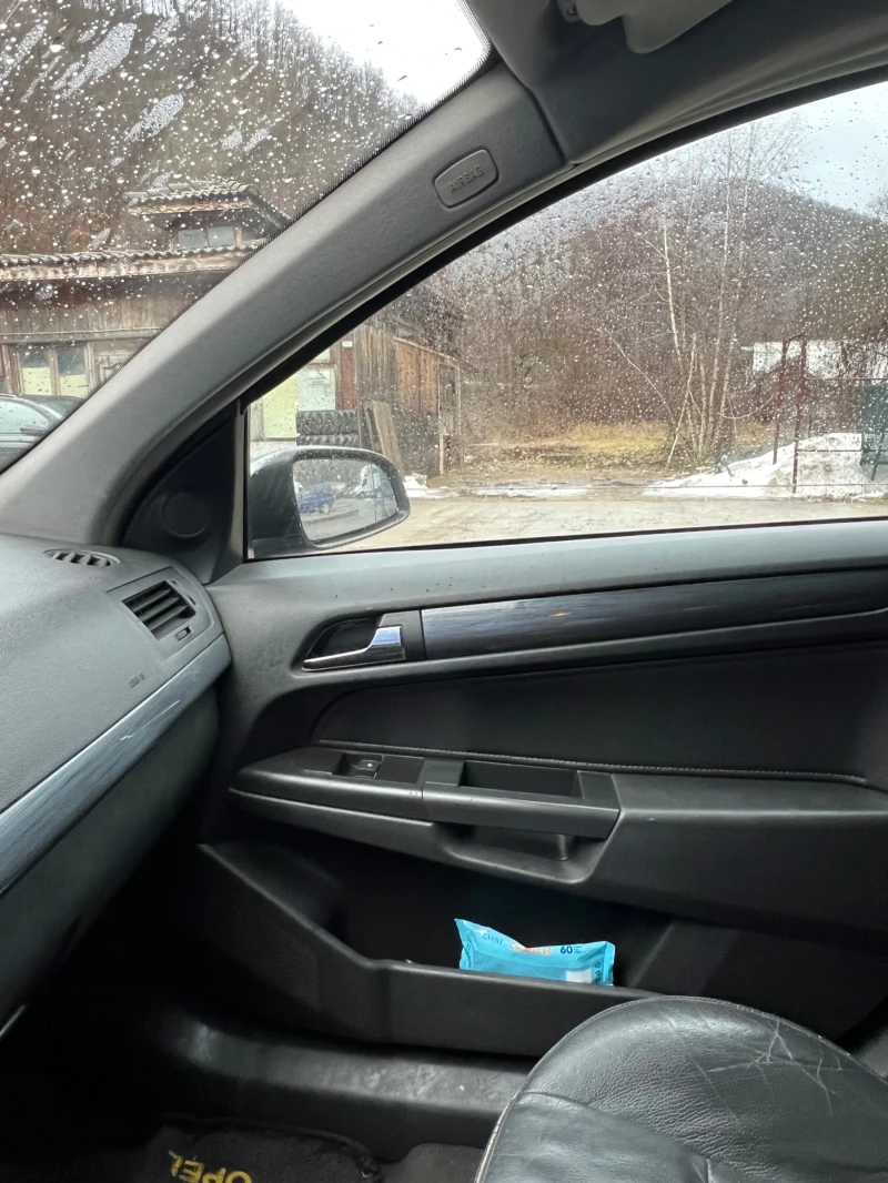 Opel Astra 1.9, снимка 6 - Автомобили и джипове - 53044715
