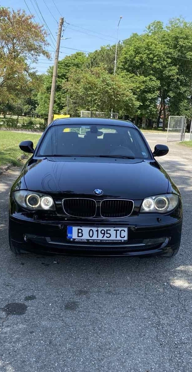 BMW 118 143 к.с. СМЕНЕНИ ВЕРИГИ, снимка 1 - Автомобили и джипове - 46290743