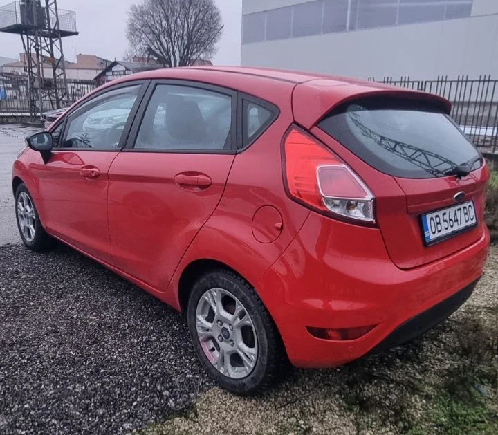 Ford Fiesta 64000км, снимка 2 - Автомобили и джипове - 52591641