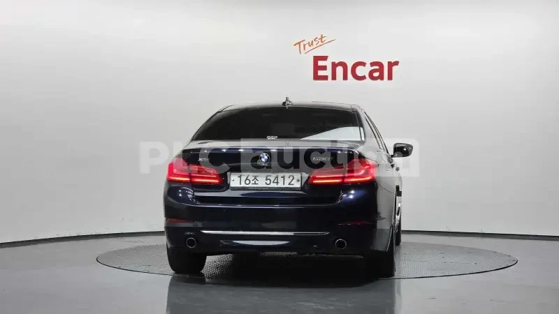 BMW 530 ШИБИДАХ/ЦЕНА ДО БЪЛГАРИЯ, снимка 4 - Автомобили и джипове - 54997235