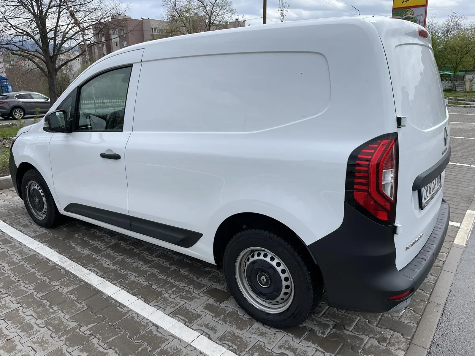 Renault Kangoo  - изображение 7