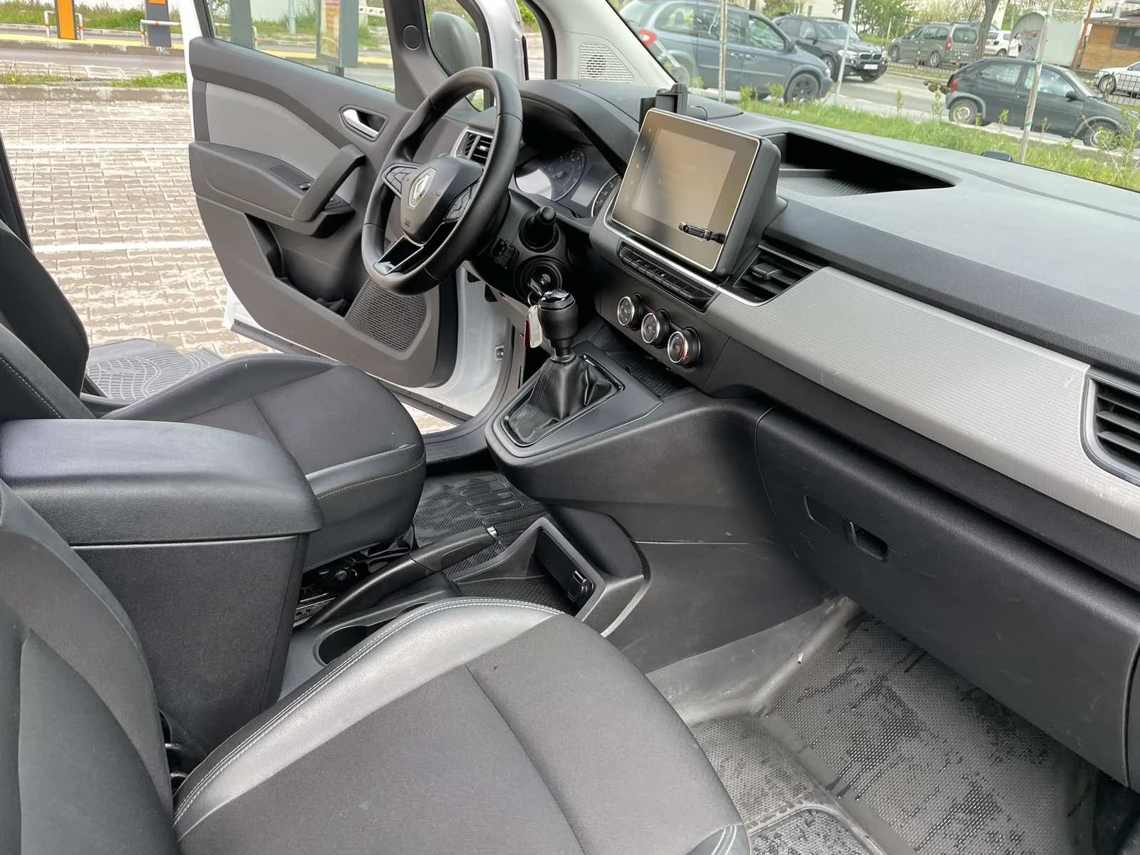 Renault Kangoo  - изображение 8