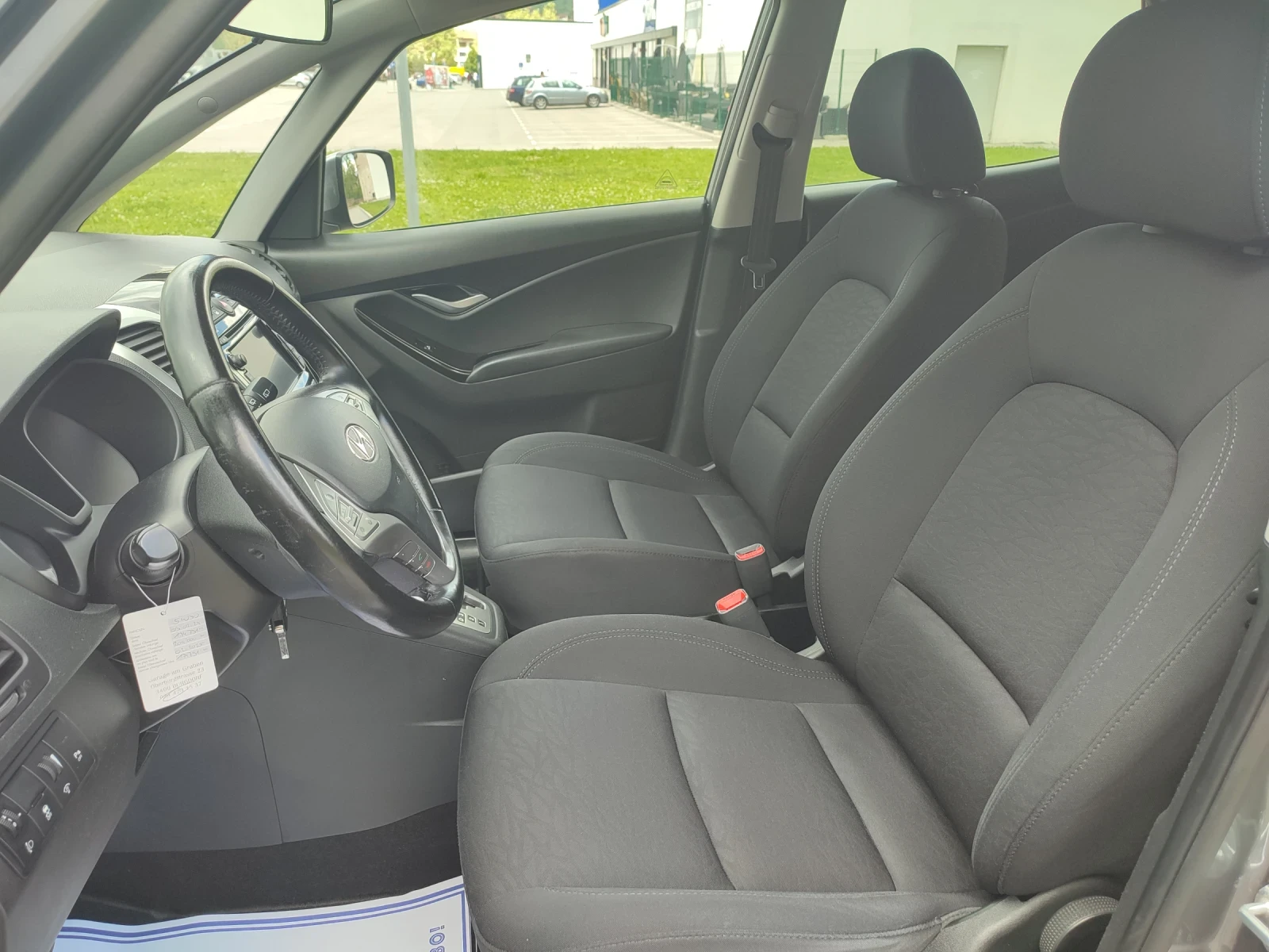 Hyundai Ix20 1.6i NAVI AUTOMATIC ШВЕЙЦАРИЯ  - изображение 10