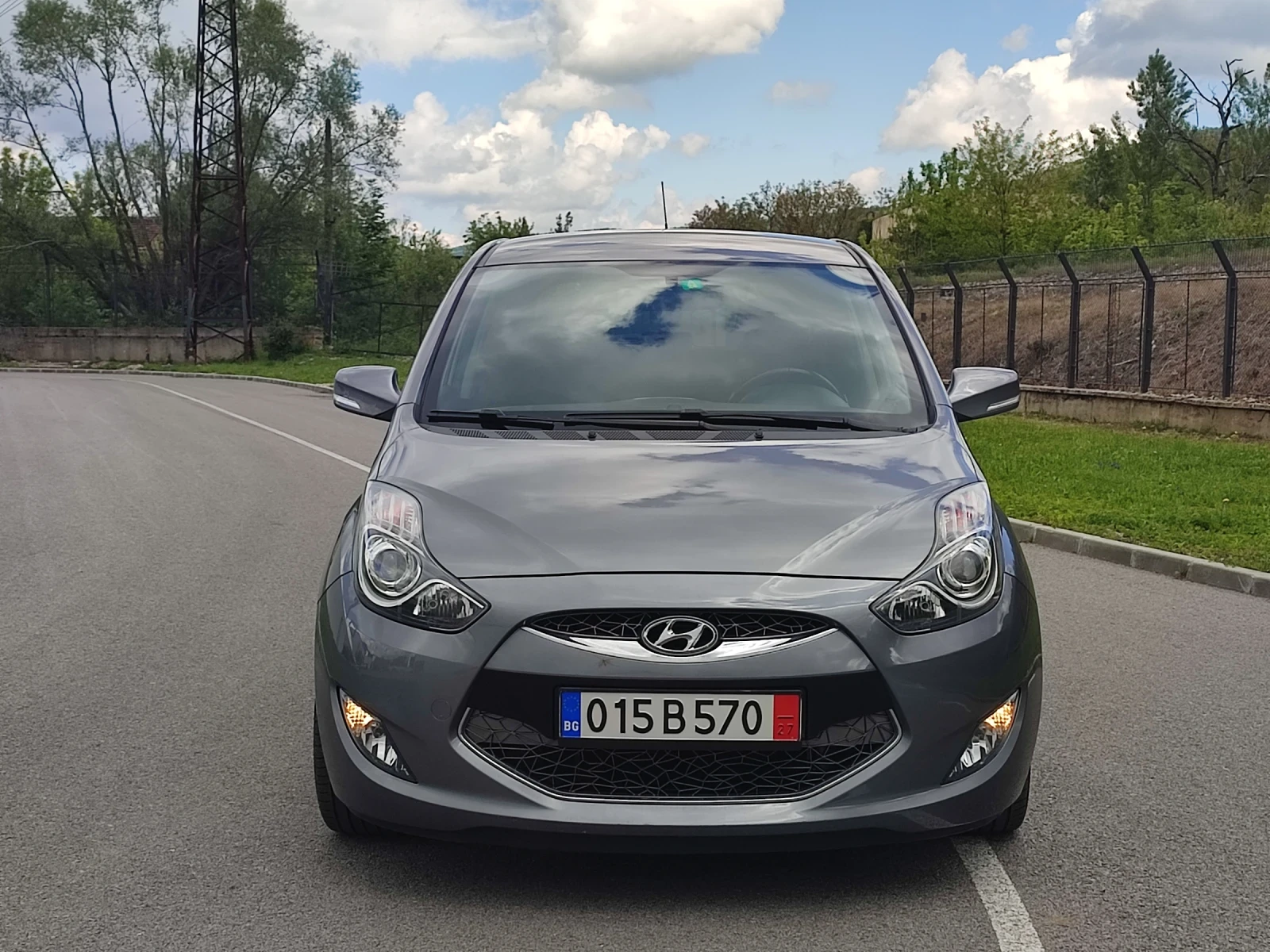 Hyundai Ix20 1.6i NAVI AUTOMATIC ШВЕЙЦАРИЯ  - изображение 2