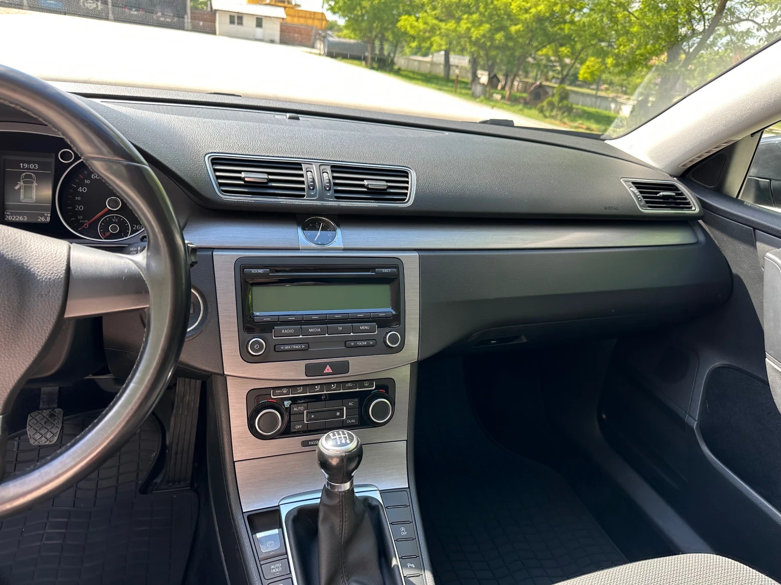 VW Passat | Mobile.bg — изображение 11