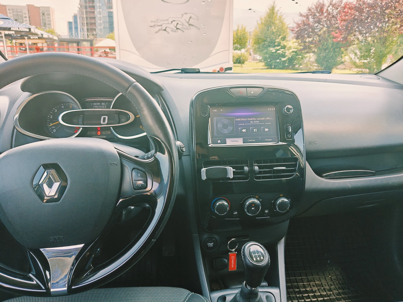 Renault Clio 1.5 DCI - изображение 5