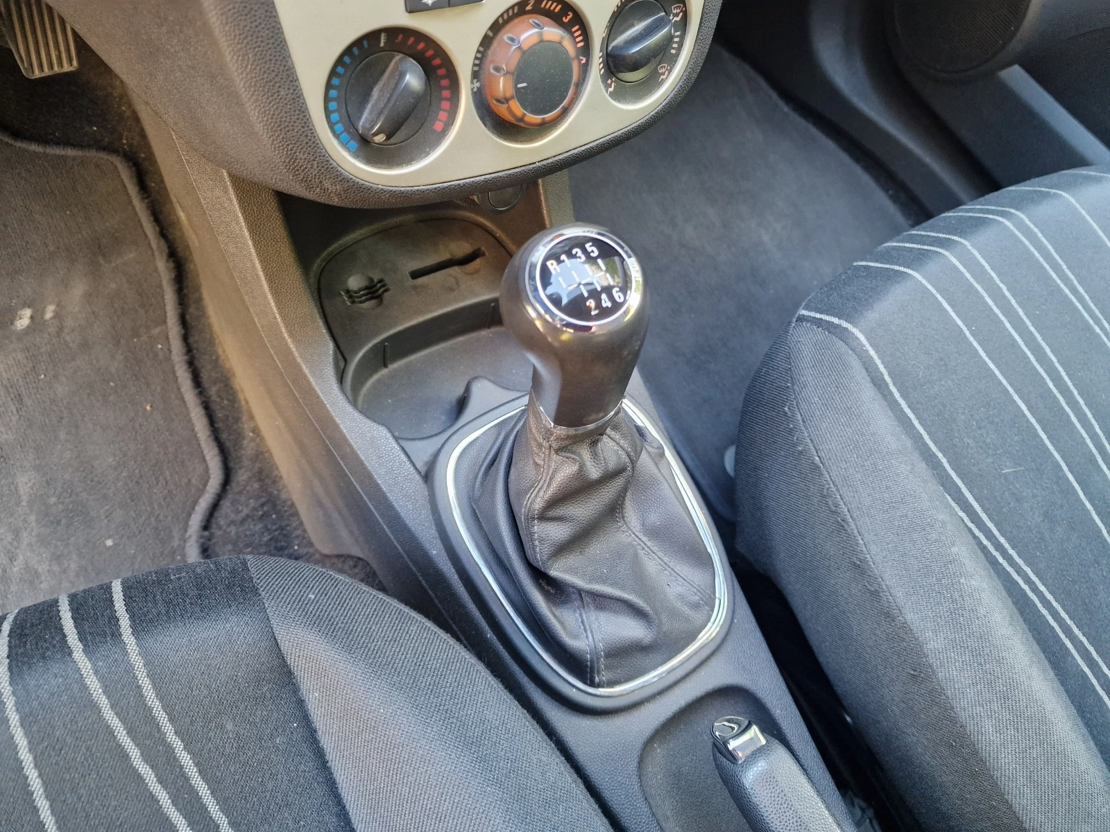 Opel Corsa 1.3 CDTI - изображение 9