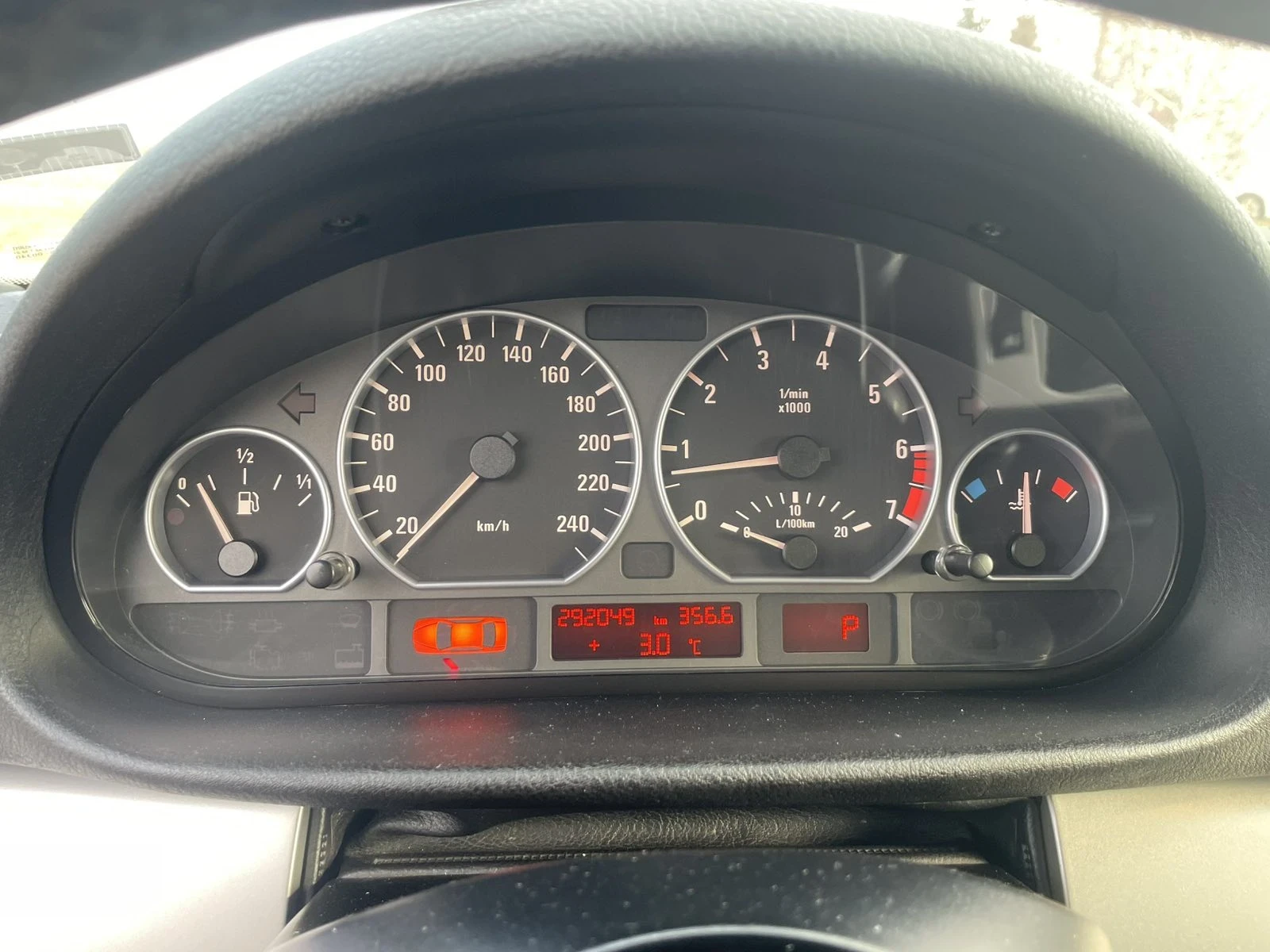 BMW 330 Xi - изображение 4