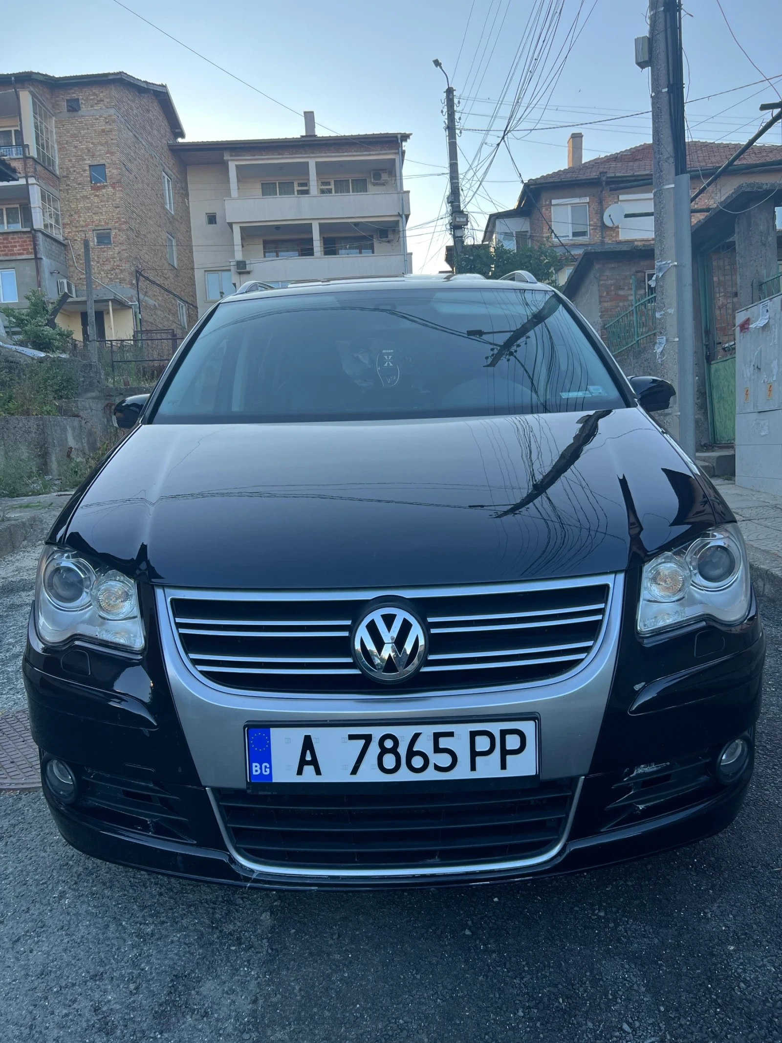 VW Touran 2.0 170 - изображение 2