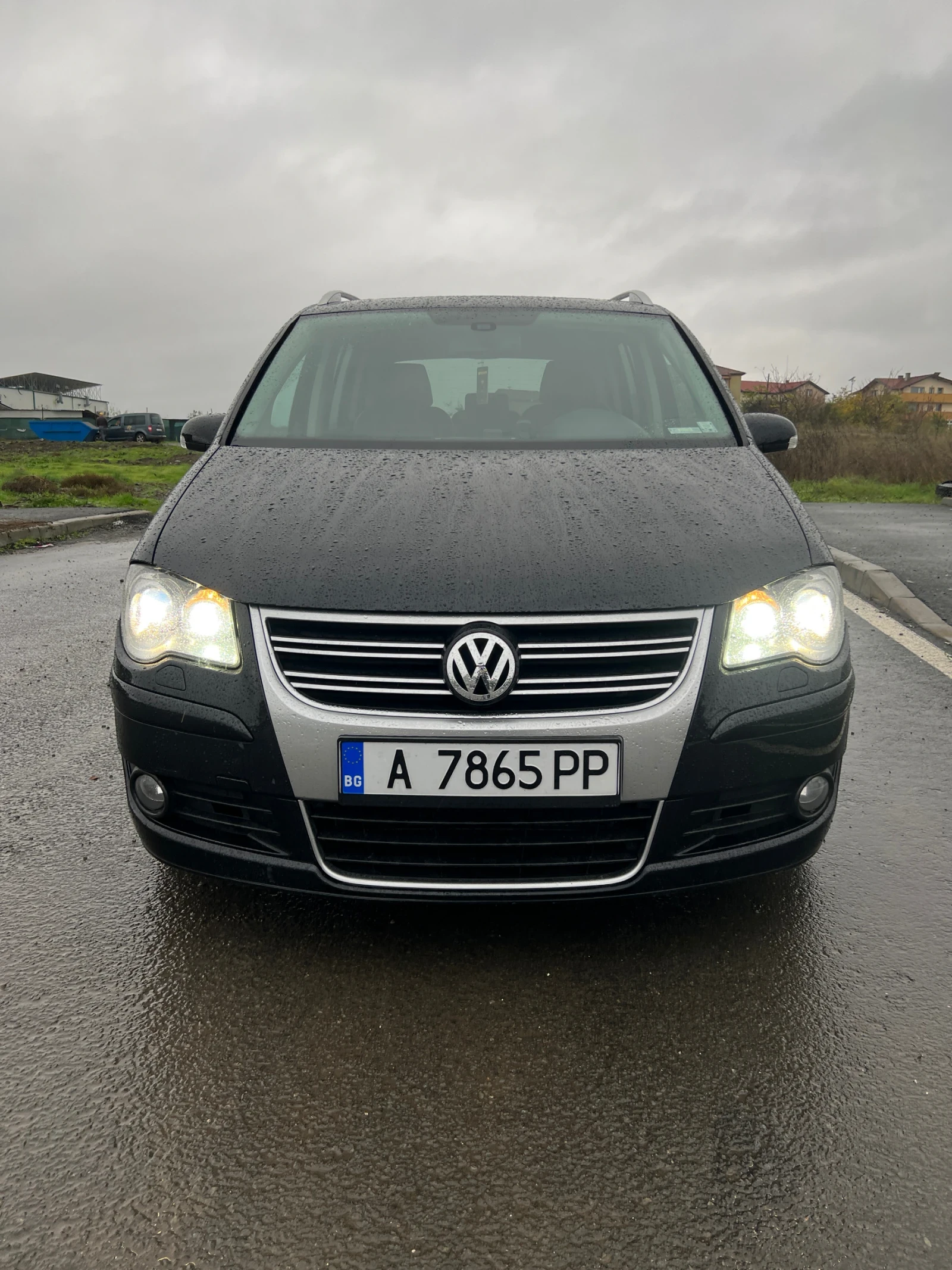 VW Touran 2.0 170 - изображение 4