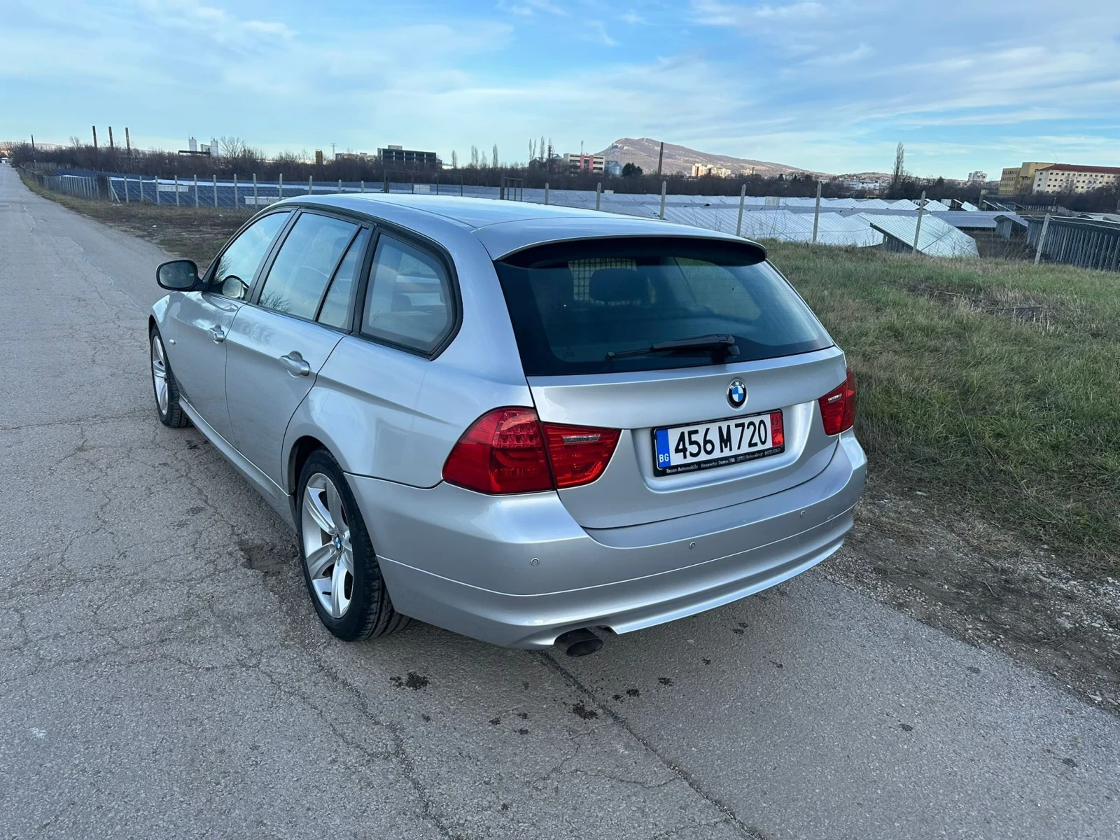 BMW 318 Евро-5 - изображение 7