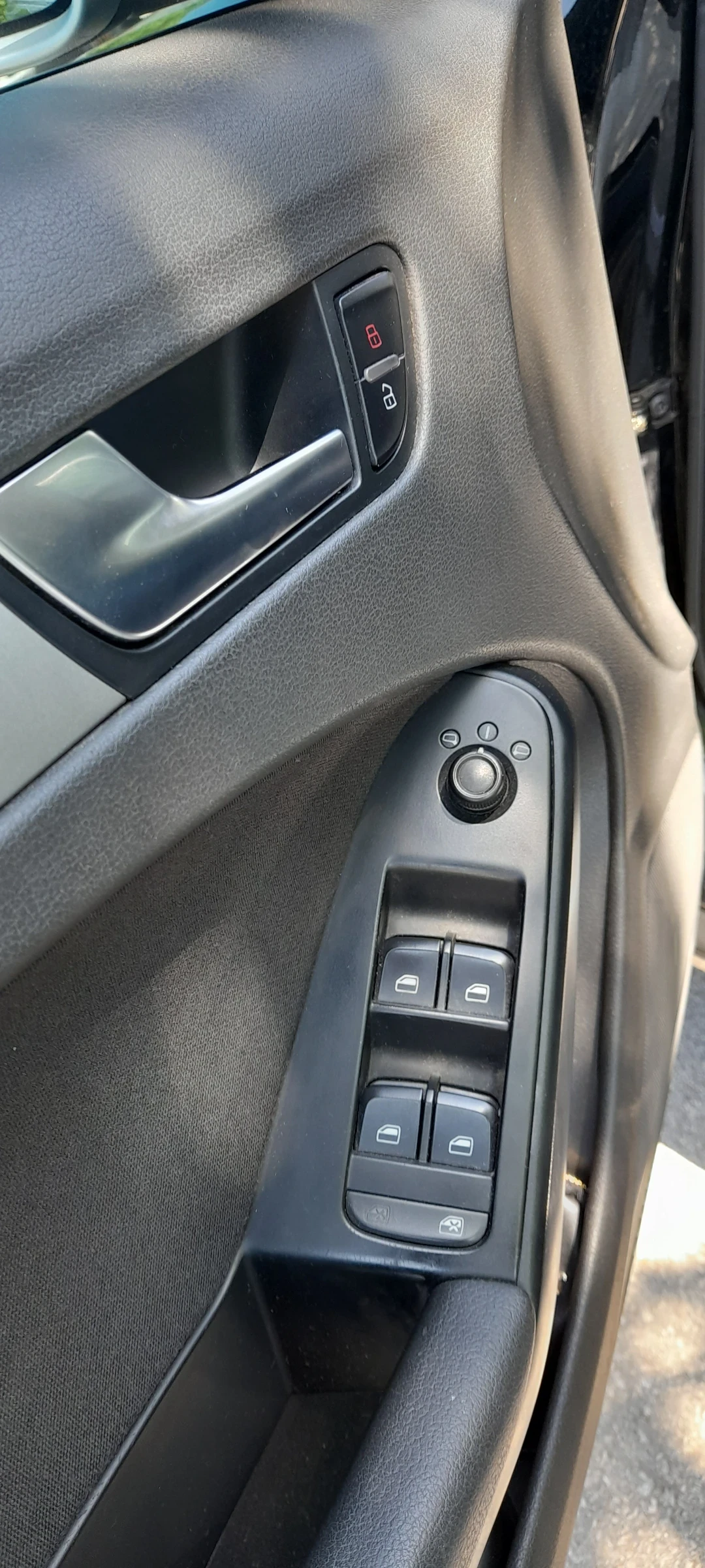 Audi A4 4 8 2.0 TDI. | Mobile.bg   11