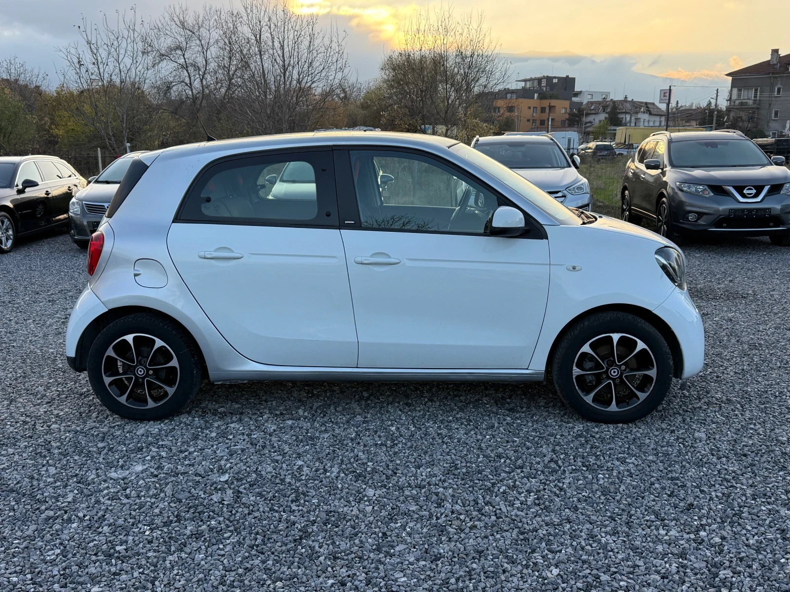 Smart Forfour 1.0 LPG-газ/Бензин(71hp)152 000 km. Euro6B Italy  - изображение 4
