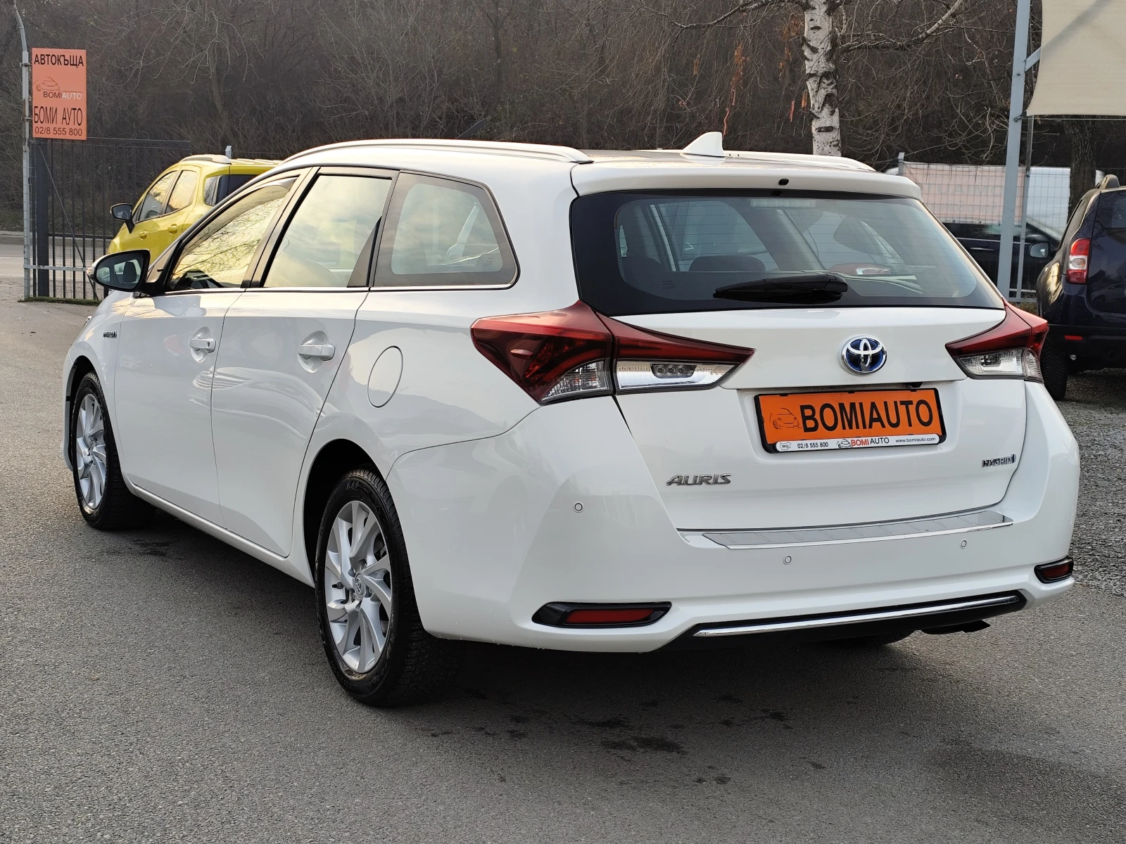 Toyota Auris 1.8* HYBRID* EURO6C* АВТОМАТИК* LED* NAVI* КАМЕРА - изображение 6