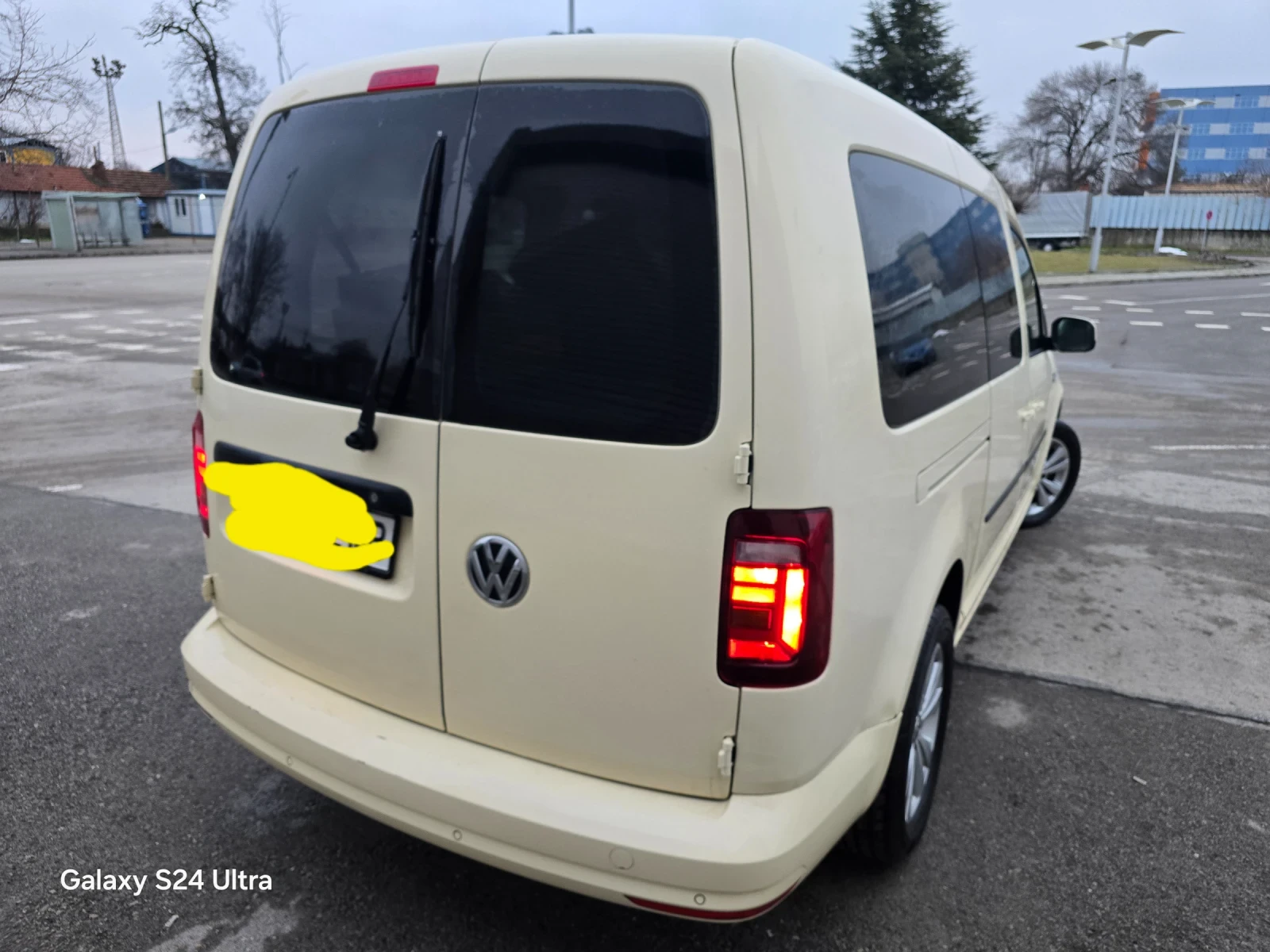 VW Caddy, снимка 9 - Автомобили и джипове - 53084946